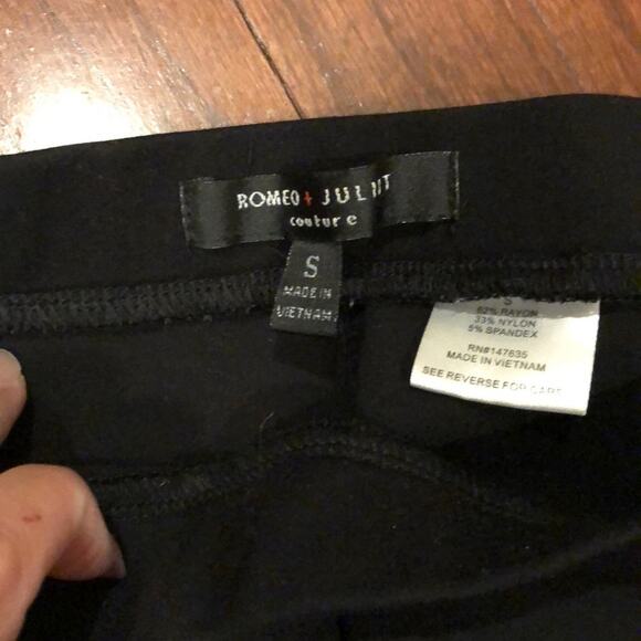 ROMEO & JULIET Black Legging Pants - Picture 3 of 3